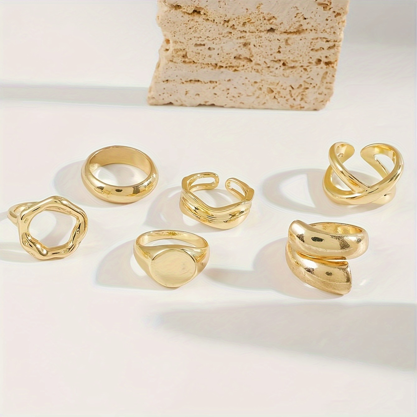 6pcs Vintage Geometric Irregular Line Cross Hollow Out Layer Ring Set